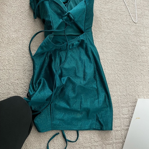 Macy’s hoco dress size small - Picture 3 of 5